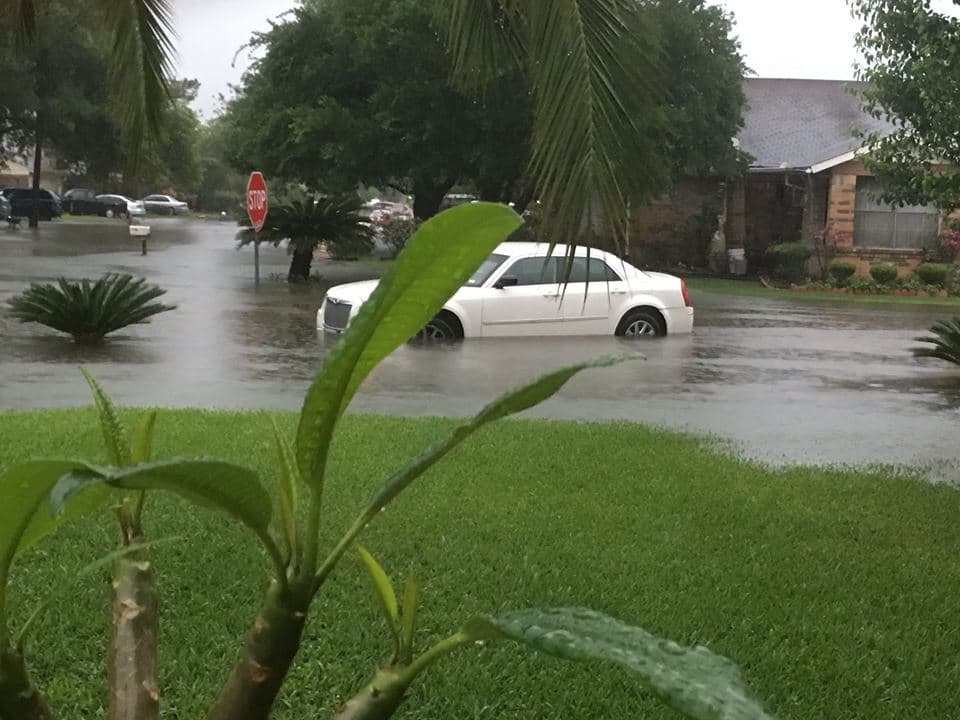 La ciudad se ha visto obligada a abrir varios refugios por las inundaciones.