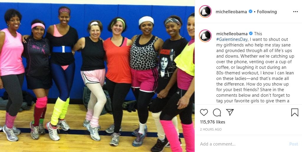 <b>Michelle Obama</b> también publicó una foto con sus amigas en la misma red social: "Este Día de Galentine quiero decirles a mis amigas que me ayudan a mantener la cordura y tener los pies en la tierra. Ya sea que nos pongamos al día por teléfono, nos tomemos una taza de café o nos riamos durante un entrenamiento de los años 80. Sé que puedo apoyarme en estas mujeres, y eso ha marcado la diferencia".