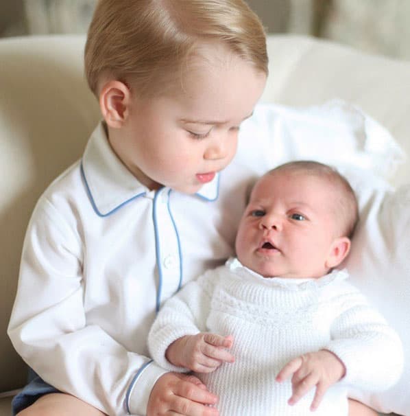 Las primeras imágenes de los nenes juntos.