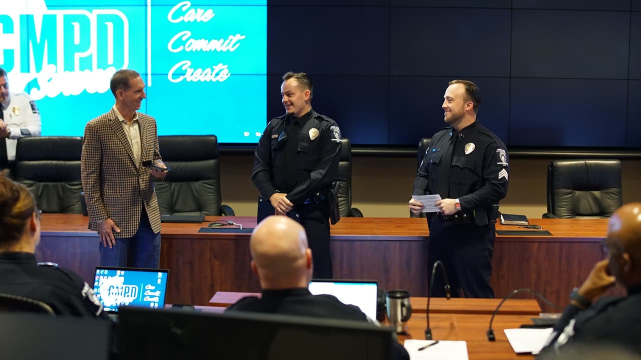 Todos los oficiales destacaron por su labor a favor de la seguridad en la comunidad.