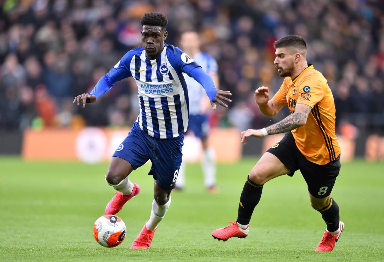 Brighton ya concluía sus jugadas con tiros al arco.