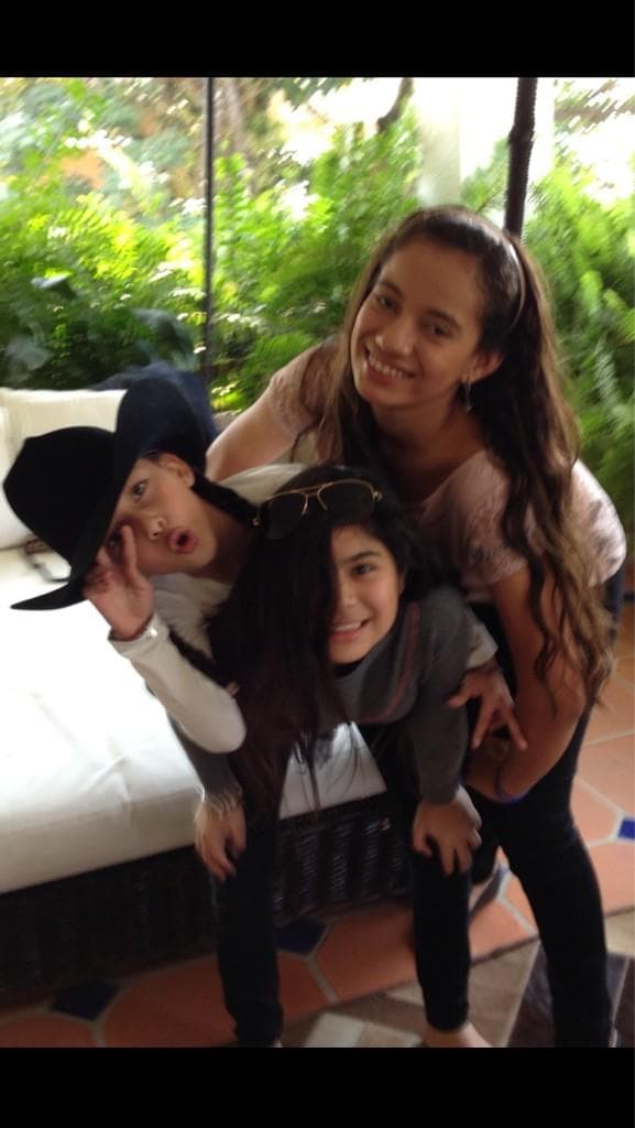 Marcelia, Joana, Juliana y Zarelea, son las cuatro hijas de 
<b><a href="http://www.univision.com/temas/joan-sebastian">Joan Sebastian</a></b>, quienes también tienen el talento en la sangre.