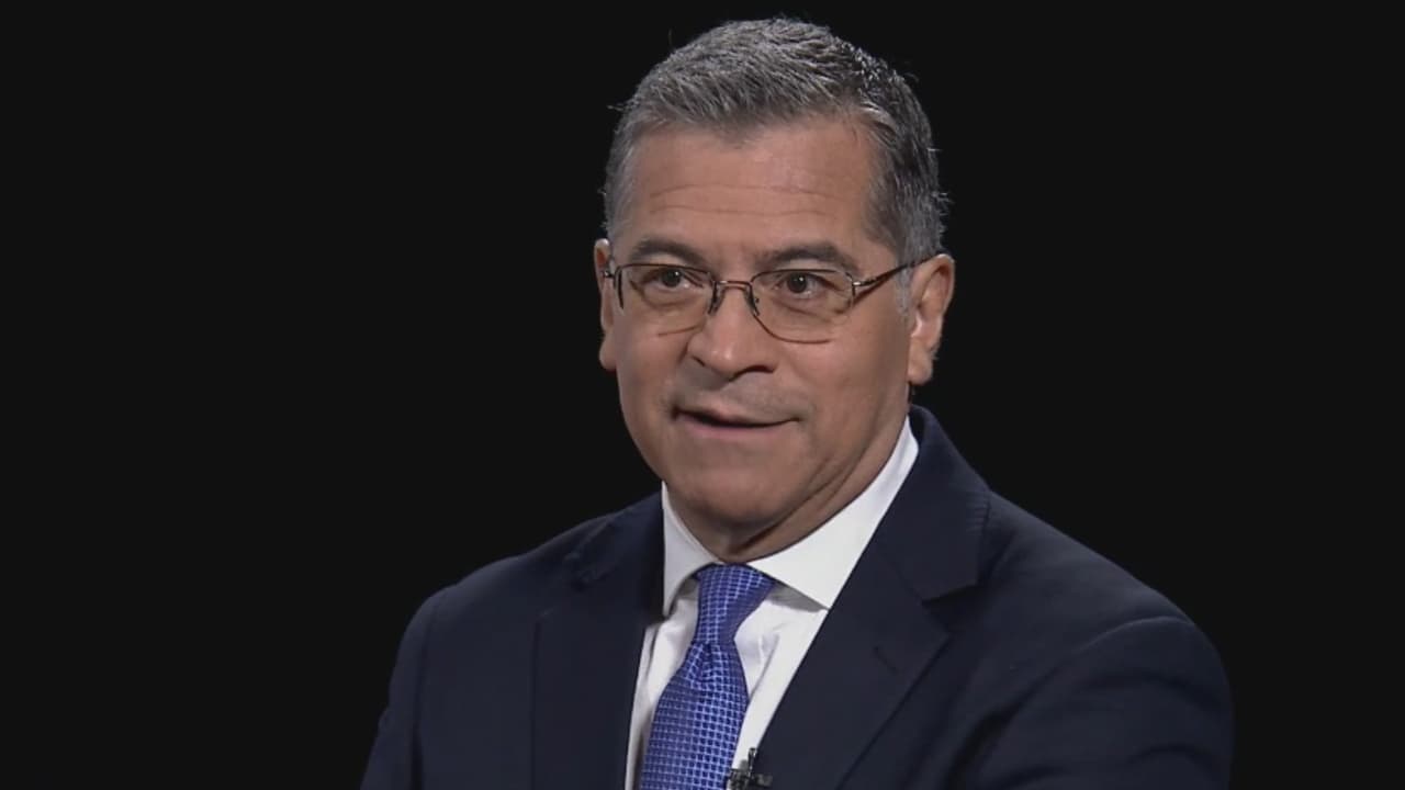 Xavier Becerra responde cómo sería trabajar con Donald Trump si ganara la gubernatura de California