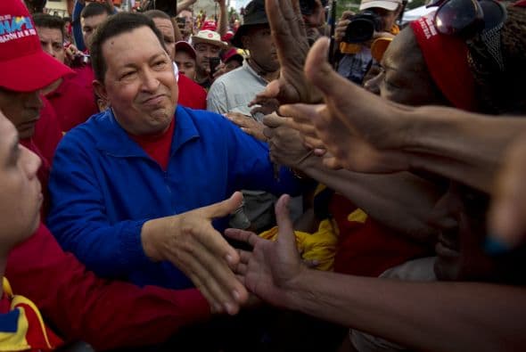 El venezolano Hugo Chávez, que aspira a una cuarta victoria seguida en la elección presidencial del 7 de octubre, mantiene estrechos lazos con varios adversarios de Estados Unidos y sus aliados occidentales.