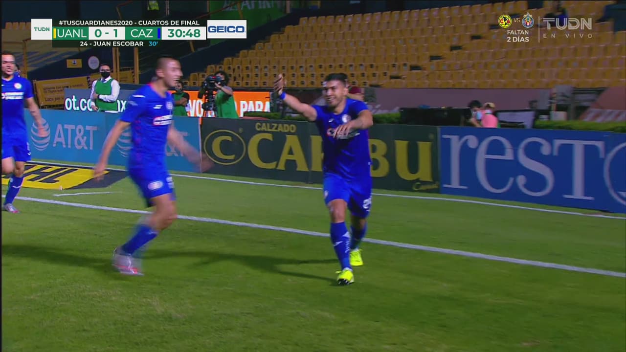 ¡Define como ‘killer’! Con un desvío, Juan Escobar anota el 0-1 a Tigres