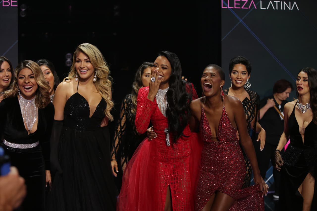 Todas (incluso Ceylin) celebraron el nuevo ingreso.