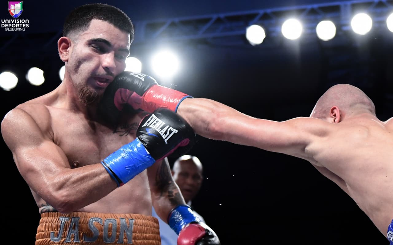 Jorge de Jesús Romero dominó a Jason Vera durante ocho rounds para mantener su invicto.
