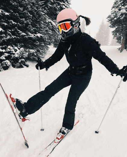 Romina también dejó ver su destreza en la nieve.