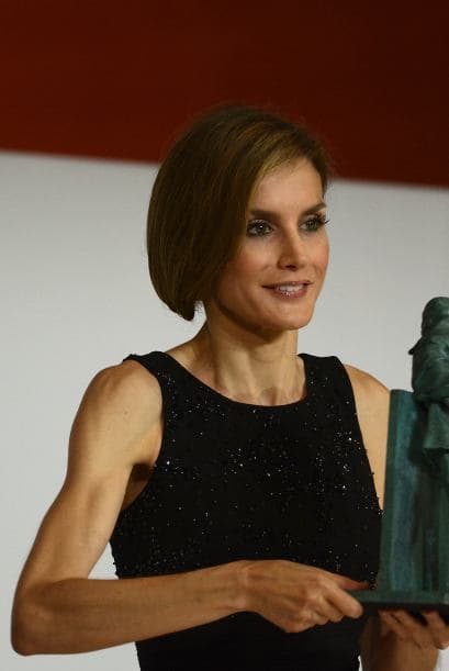 El hecho no tardó el levantar polémica luego de ser varias veces cuestionada por su extrema delgadez.