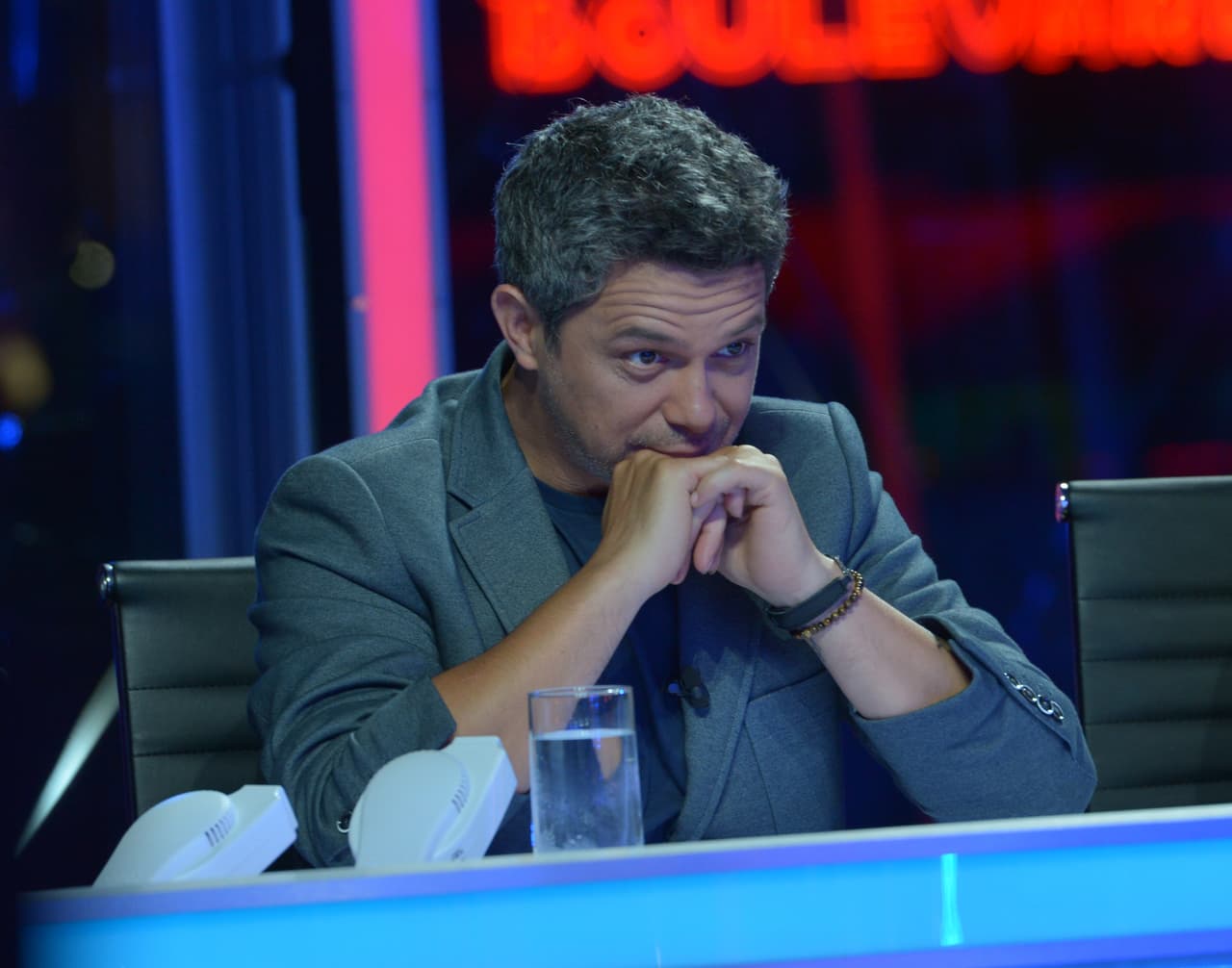 A muchos asustan estas caras. Sin duda, es el juez más exigente de la competencia. Aunque lo intente, su cara nos lo dice todo.