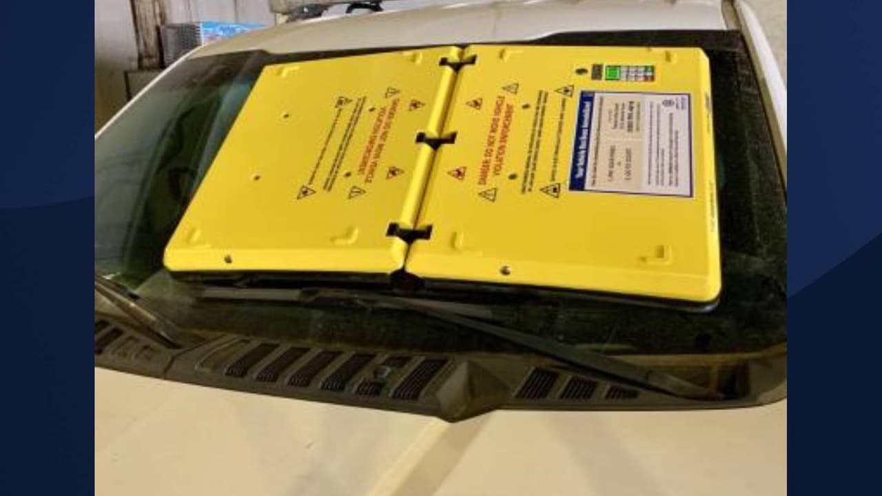 Tucson: conductores que tengan 3 o más citaciones de estacionamiento no pagadas se tendrán que enfrentar al “barnacle” 