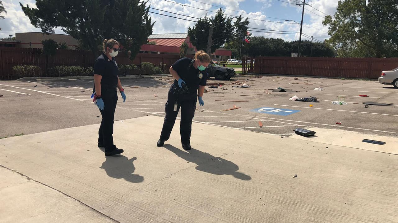 Autoridades trasladaron al hombre a un hospital donde fue declarado muerto.