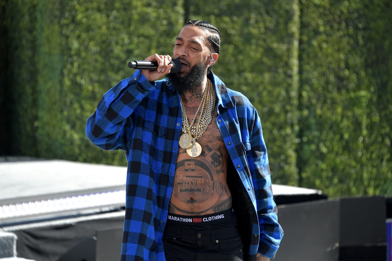 Nipsey Hussle slaps guy outside of BET Awards 
