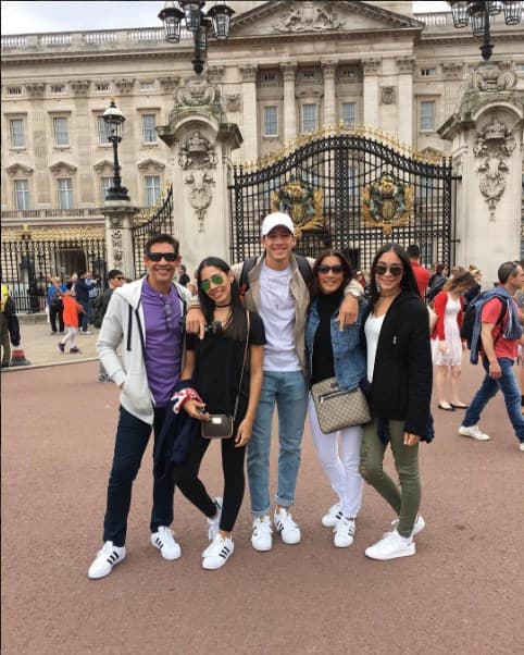 Los Lozada son una familia muy alegre, divertida y con fuertes lazos de unión familiar.