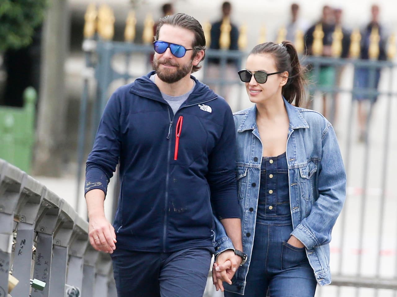 Agregó que las relaciones sentimentales tienen buenos y 
<b><a href="https://www.univision.com/radio/la-chula-y-la-bestia/hasta-los-ricos-tambien-sufren-por-las-suegras-video">malos momentos.</a></b>