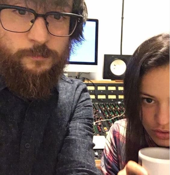 Posteriormente, trabajó en el Festival Internacional de Cine de Panamá (2013); en el Palacio de la Música (2014), en Madrid, y en un espectáculo en Singapur junto a La Fura dels Baus (2015). También fungió como telonera de Miguel Poveda en el Festival Internacional de la Música de Cadaqués.