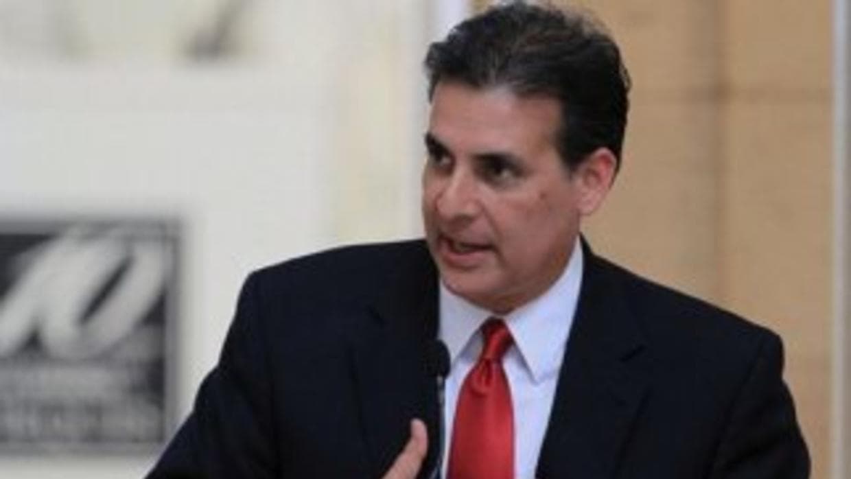 Justicia no recomienda FEI para Eduardo Bathia