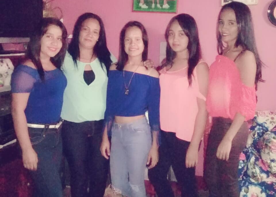 Alaya
<b>Ávila</b>, second from left with her daughters, (left to right) Angélica, 18, Kisna 15, Dalcy 17, and Estefany, 21. Photos taken in their house in
<a href="https://www.google.com/maps/place/Guayape,+Honduras/@14.788155,-87.1411628,10z/data=!4m5!3m4!1s0x8f6ed9ad71fe2b5f:0x3ff64d4ff8eec9bd!8m2!3d14.7877378!4d-86.8609285">Guayape, Olancho,</a>