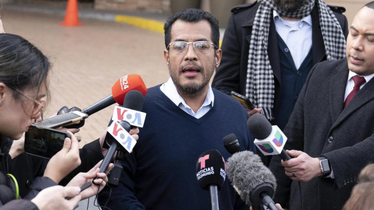 Ex presos políticos nicaragüenses rechazan el destierro del régimen "medieval" de Ortega