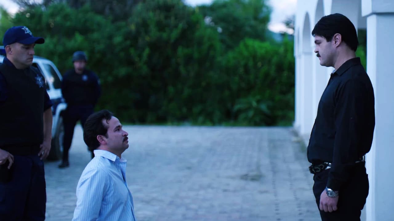 The leader of the Juarez Cartel reminded him of ‘El Moreno’s murder and assured him he’d be dead before recognizing him as boss. ‘El Chapo’ announced he wouldn’t kill him, he’d rather send him to prison for a long time.