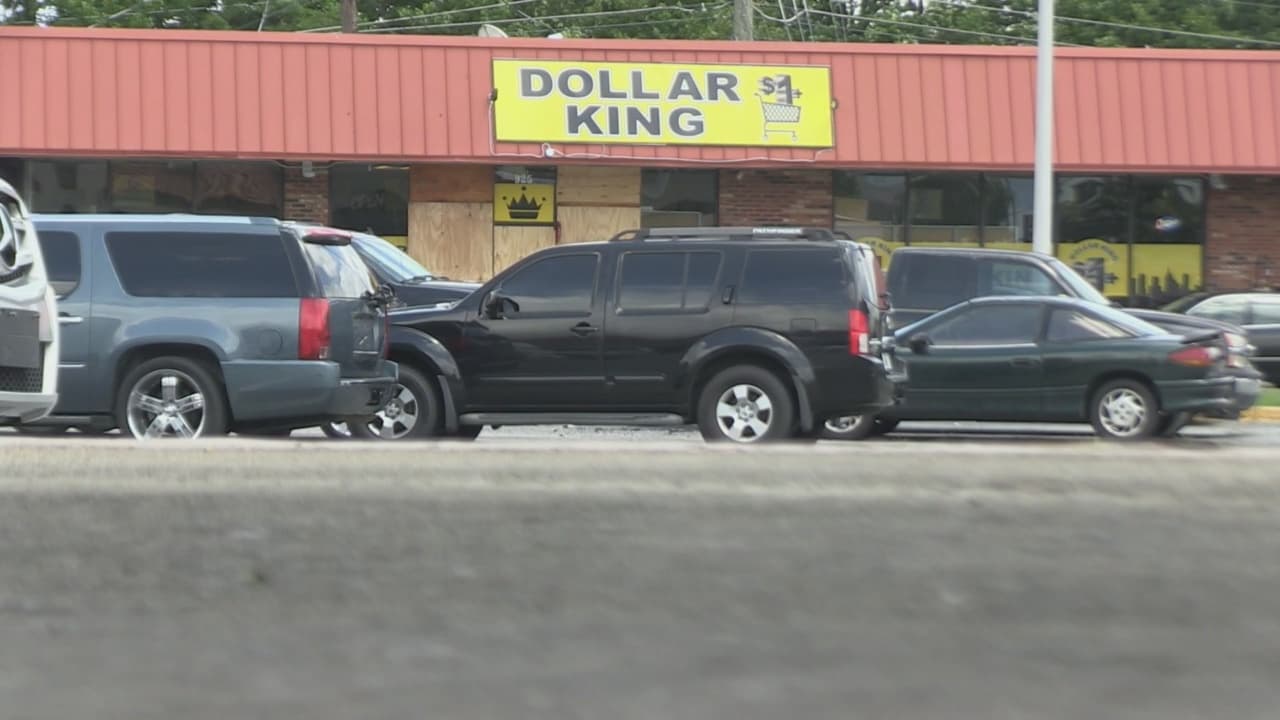 Hispano enfrenta ocho cargos tras tiroteo que dejó tres heridos en Marietta