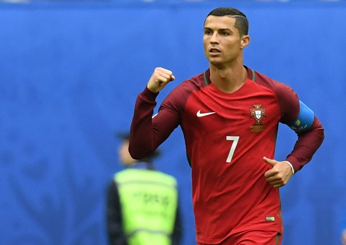 Cristiano Ronaldo (Portugal): dos goles contra Rusia y Nueva Zelanda.