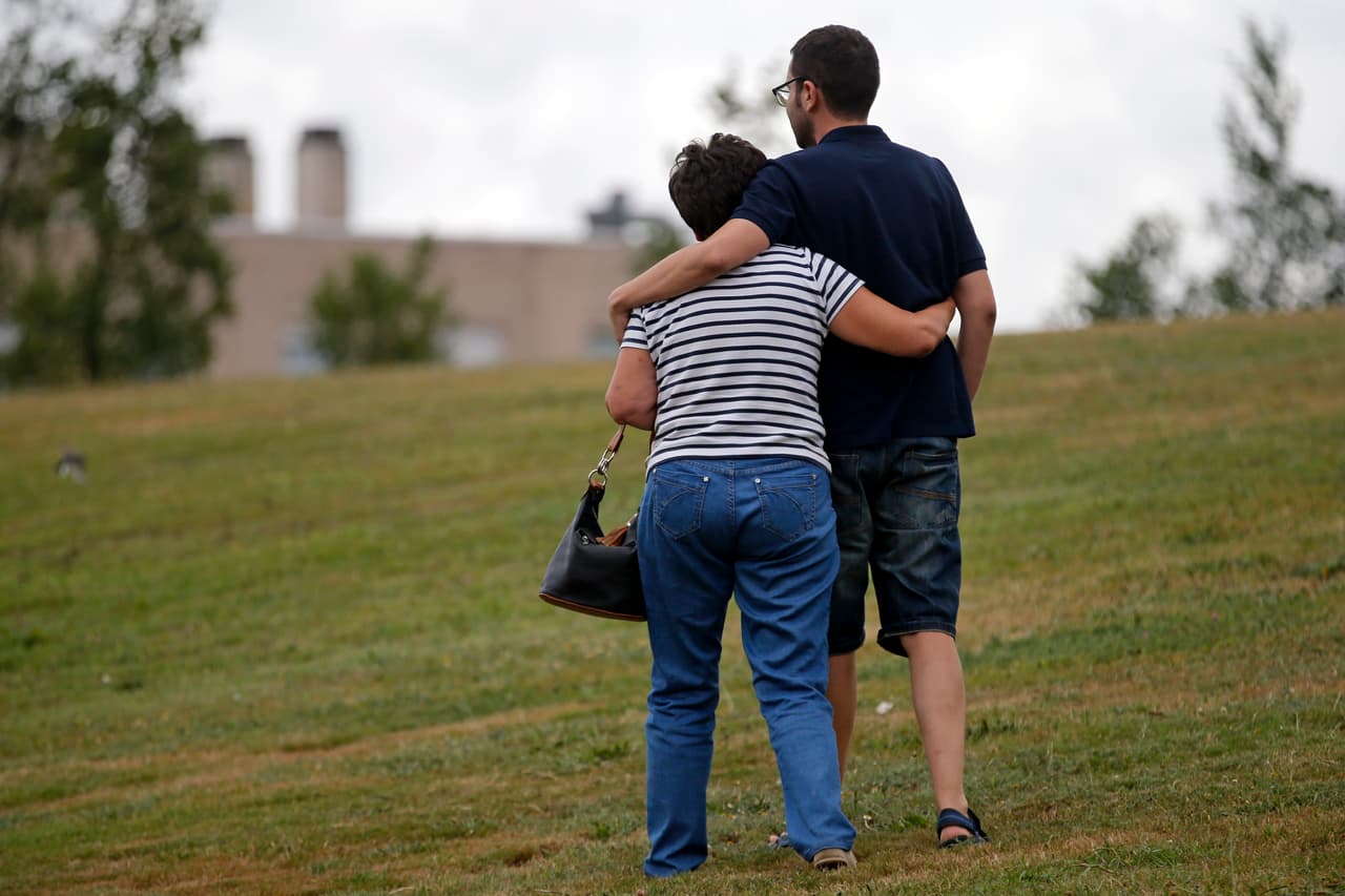 La capacidad de los padres para hacerse cargo de sus niños puede verse profundamente alterada debido a un trauma, resultando en sobreprotección o en inaccesibilidad emocional.