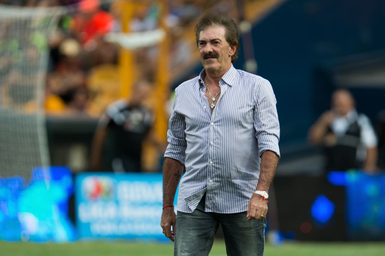 Ricardo La Volpe, a un paso de dirigir al Everton