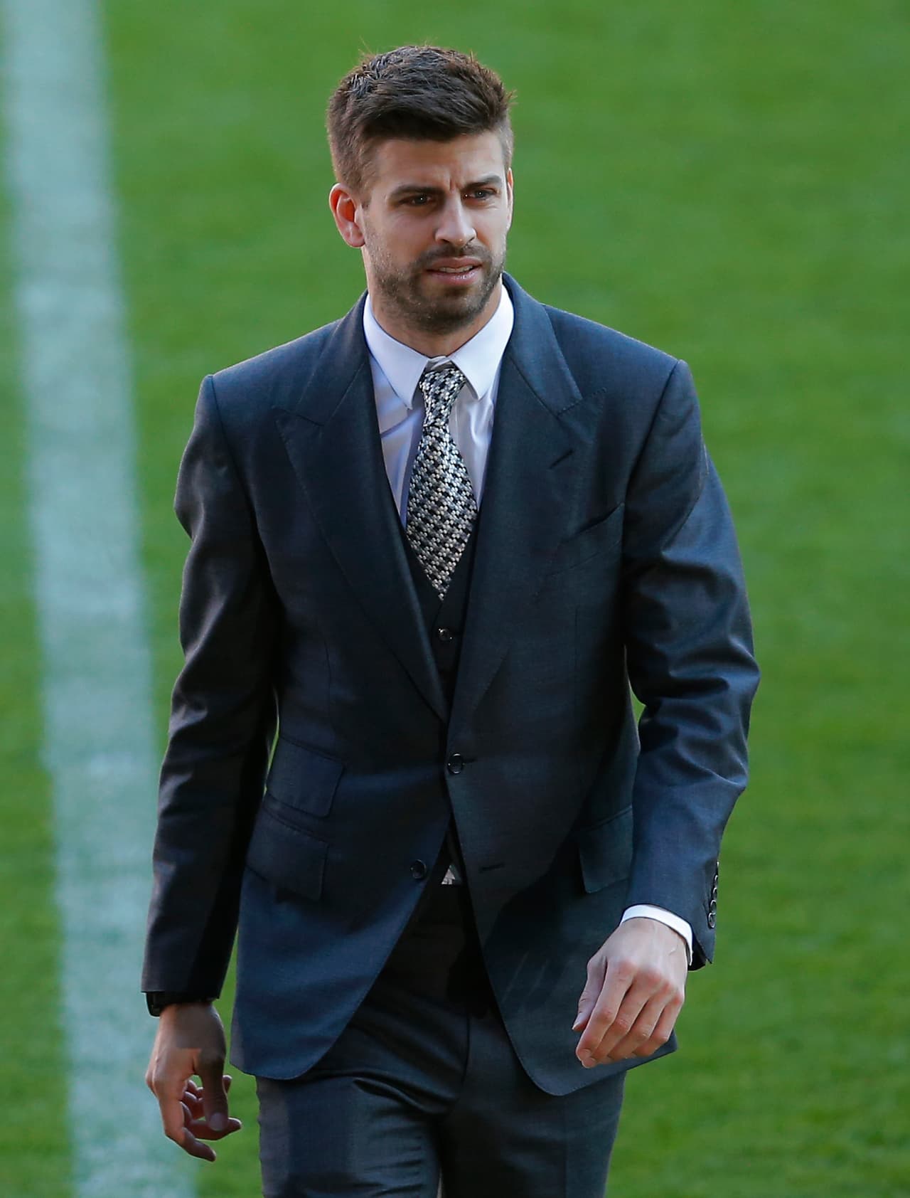 Se le acusa de deber 3 millones de dólares a Hacienda, por evasión fiscal.