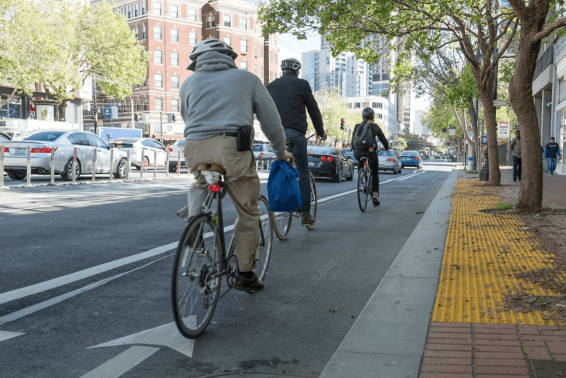 Las lecciones de los distintos carriles de bicicleta que San Francisco ha estado probando