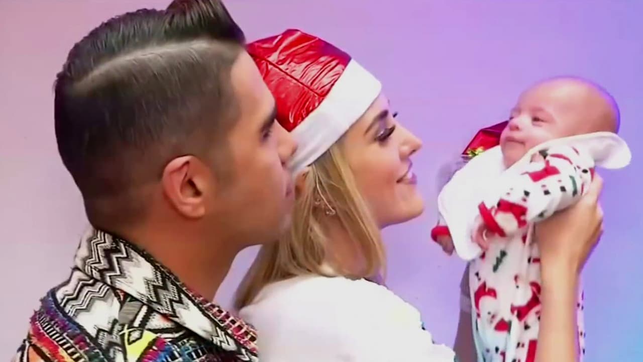 Emir Pabón y su esposa nos comparten su primera Navidad junto a su bebé Matías de Jesús