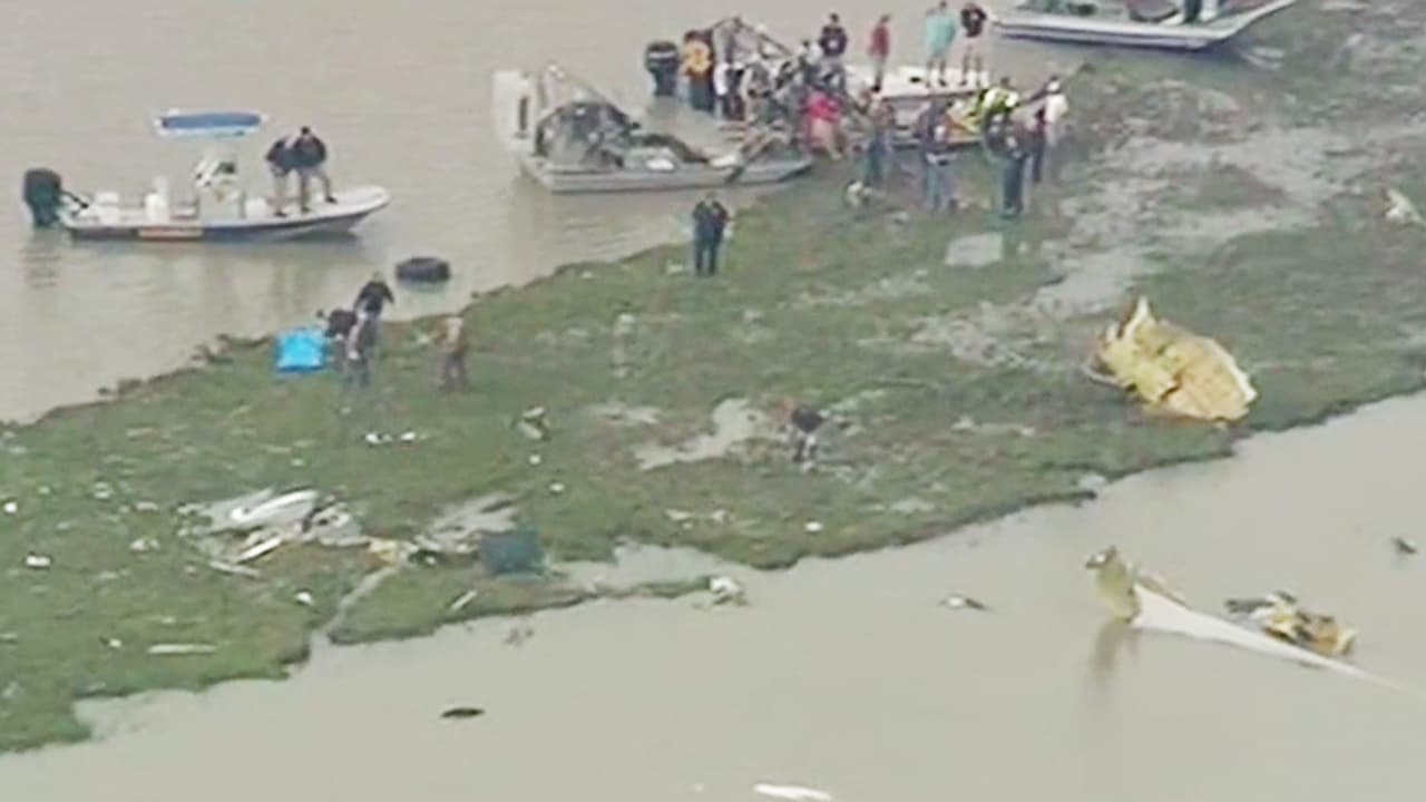 Un avión de carga que partió de Miami se estrelló al este de Houston