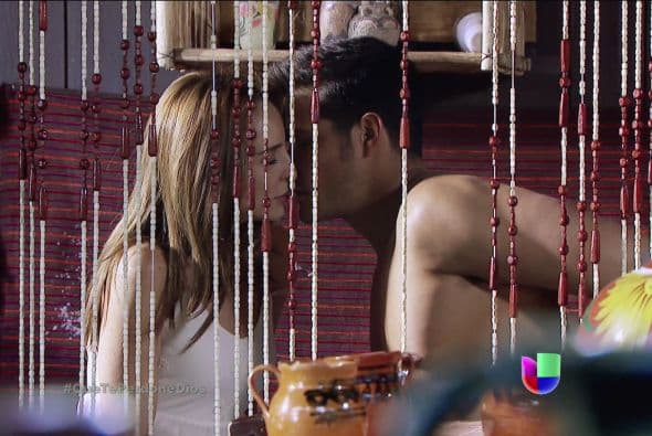 Sin embargo, tenían que vivir su romance en secreto.