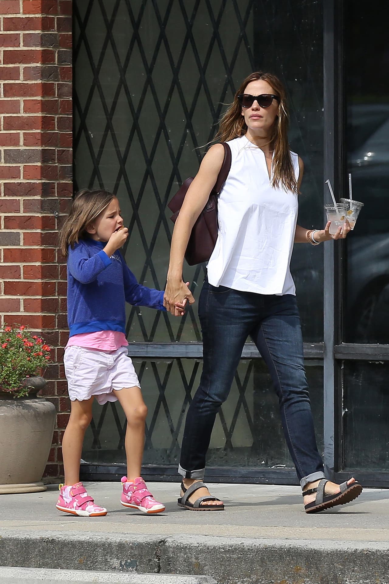 Al parecer lo rumores de una supuesta infidelidad de Ben no la afectaron.