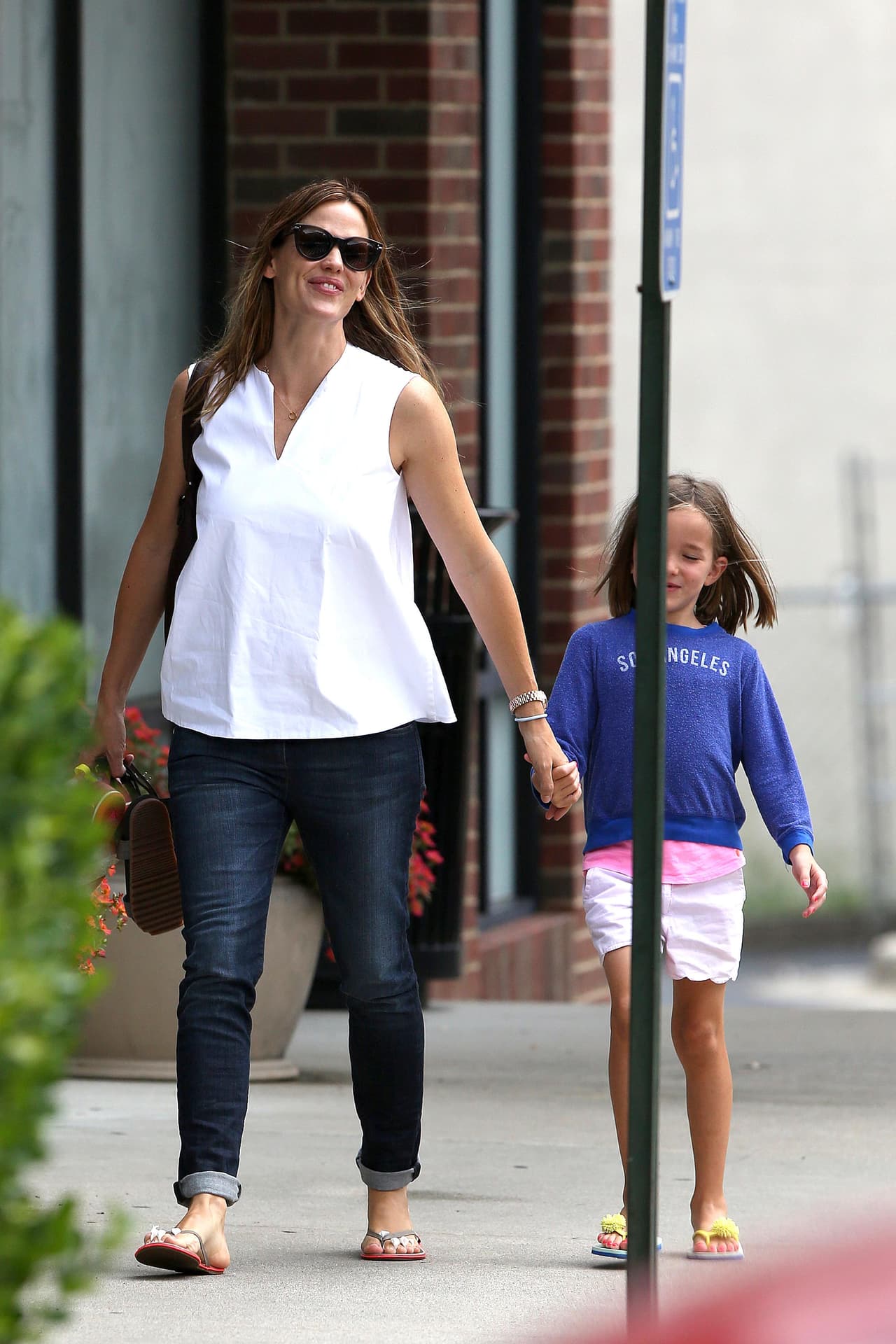 Lo más fuerte de la nota fue que supuestamente la "manzana de la discordia" es la ex niñera de la familia.