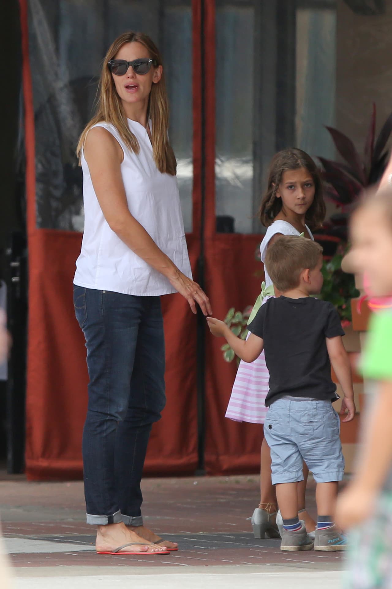 Es una pena que la hermosa familia de Jennifer se vea envuelta en estos chismes.