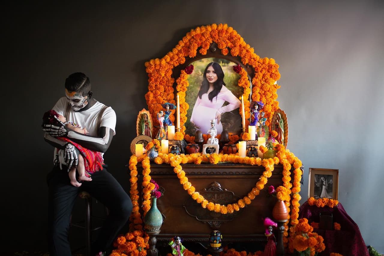 Los médicos realizaron una cesárea de emergencia y pudieron salvar a Adalyn Rose Álvarez, la bebé que Yesenia Lisette llevaba en el vientre. La bebé libró la batalla por su vida, para convertirse en un “milagro” que sorprendió a los médicos e iluminó la vida de su padre.
<br>Foto por: Vanessa Marie Carbajal /
<a href="https://www.instagram.com/carbajalphoto/?hl=en" target="_blank">@Carbajalphoto </a>