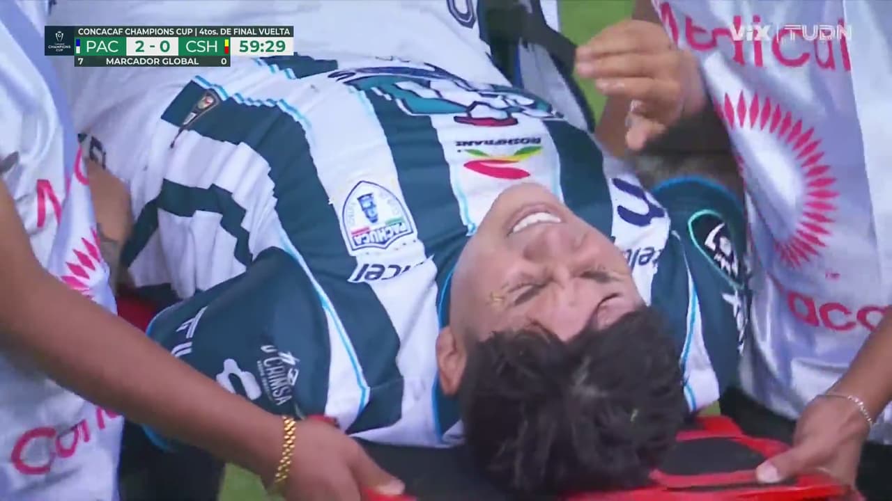 ¡Mala suerte! Chofis deja el partido ante Herediano por lesión