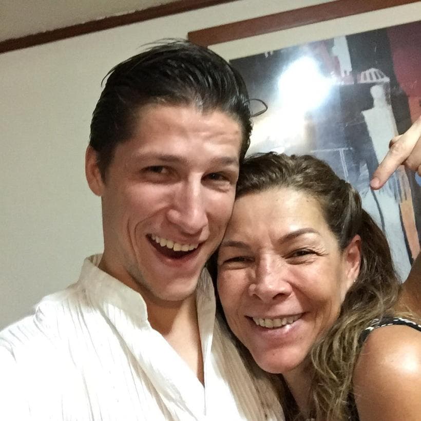 Fue Alfredo Adame quien dio a conocer que 
<b><a href="https://www.univision.com/famosos/alfredo-adame-ya-no-quiere-que-su-hijo-mayor-lleve-su-apellido-porque-no-es-digno-de-el-fotos" target="_blank">no quería saber nada de su primogénito</a></b>, en una entrevista que concedió a la revista TVyNovelas en abril pasado. Hace una semana confirmó que también estaba distanciado de sus otros dos hijos.