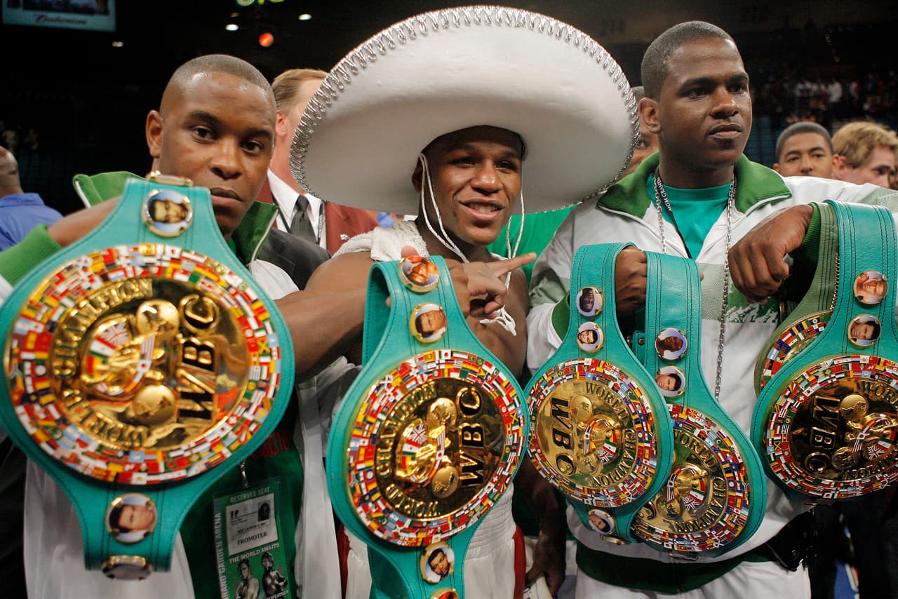 Exfutbolista revela cómo son las fiestas de Floyd Mayweather