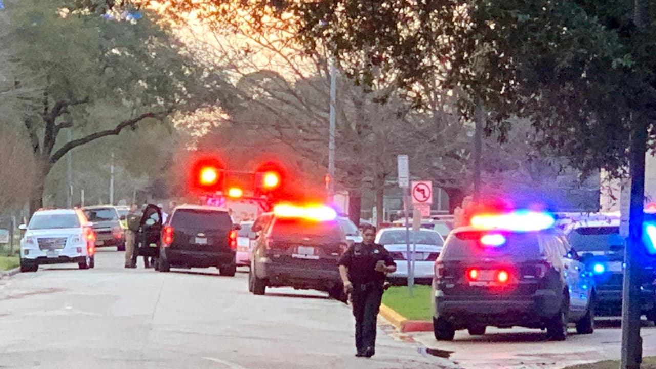 El apoyo estará disponible tanto para estudiantes como para el personal.