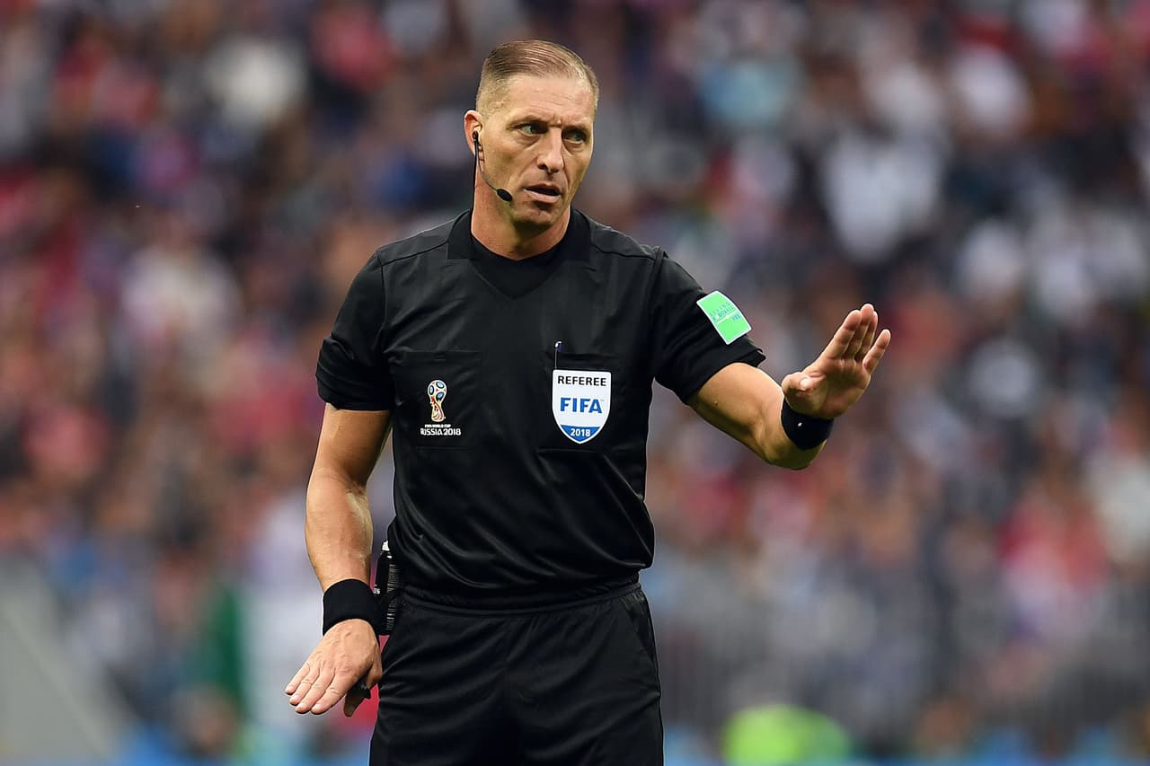 El argentino Néstor Pitana será el silbante del México vs. Suecia