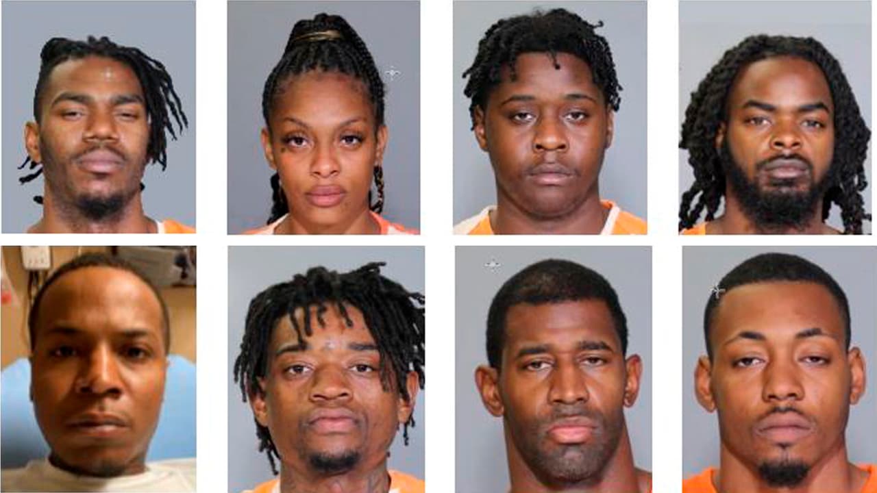 Detienen a ocho sospechosos de robar más de 50 cajeros automáticos en el norte de Texas