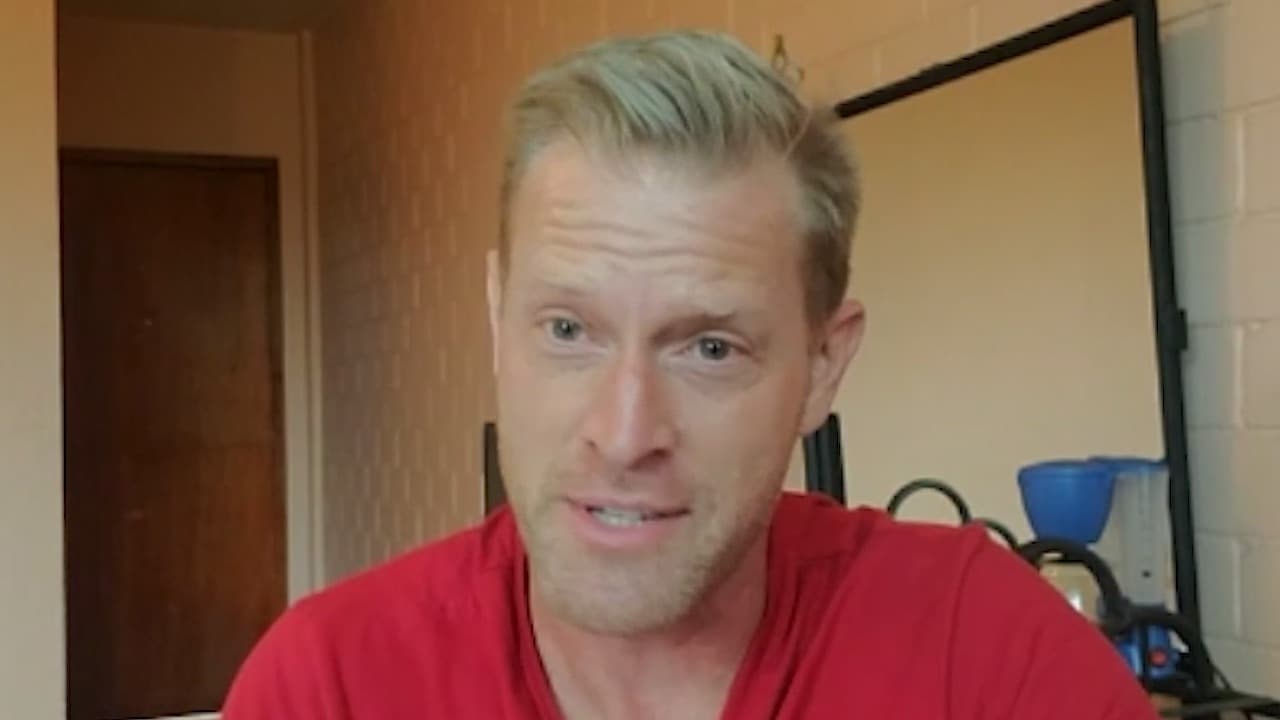 Veterano termina varado en México tras sufrir un accidente vehicular