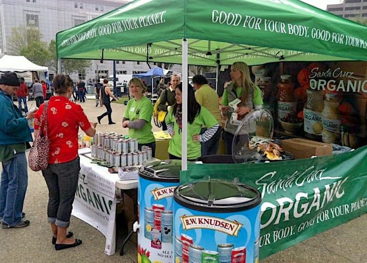 Estos talleres están diseñados para ser prácticos, informativos y divertidos, proporcionando herramientas útiles que se pueden implementar en la vida cotidiana. Las personas interesadas en ser parte del Día de la Tierra pueden hacerlo de varias formas. Aquellos que deseen ser vendedores o patrocinadores del evento pueden ponerse en contacto con Douglas Kolberg, productor del Día de la Tierra. Para más información puedes visitar el sitio:
<a href="https://www.earthdaysanfrancisco.org/">earthdaysanfrancisco.org</a>.