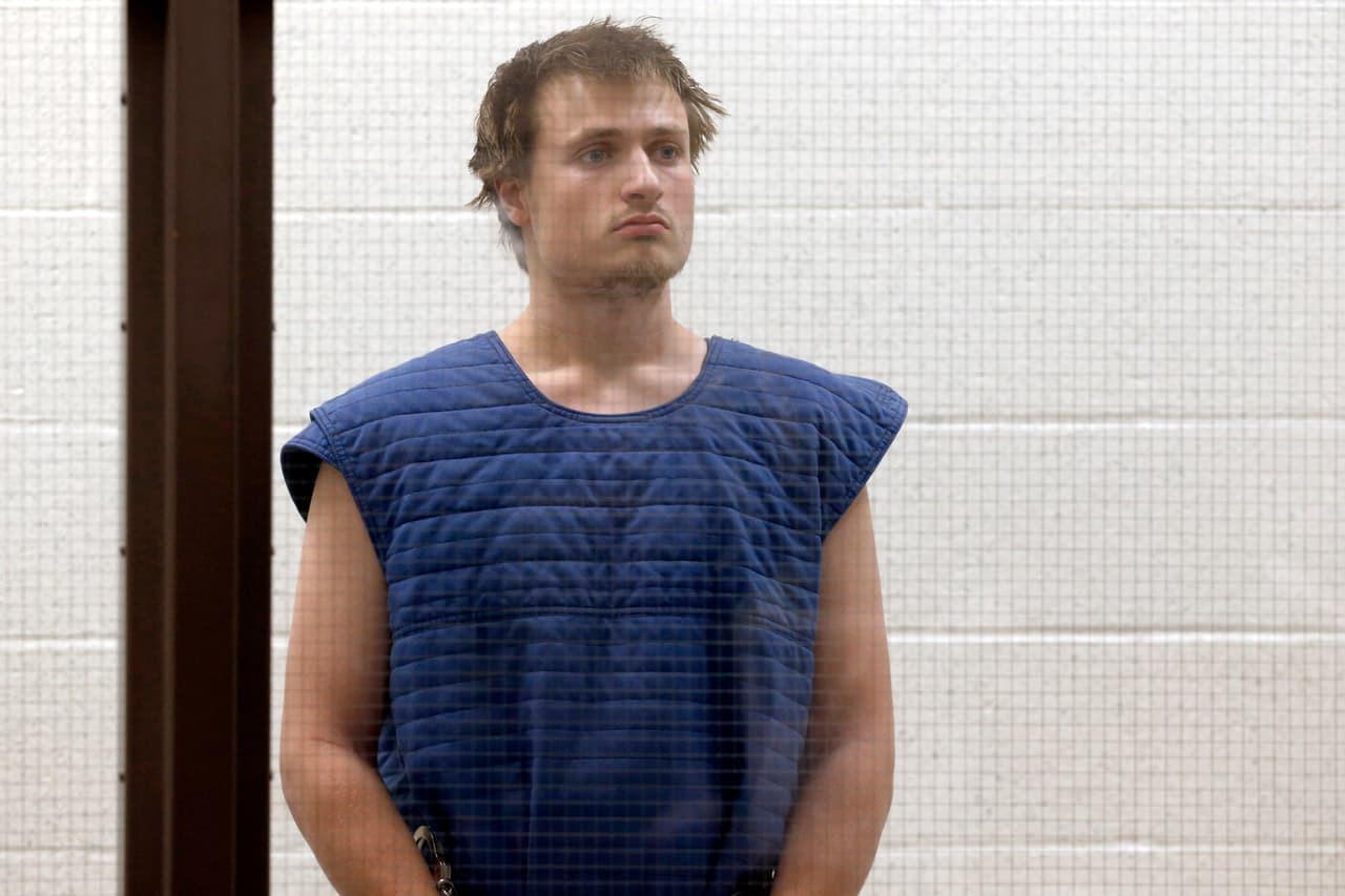 Joven armado rumbo al desfile del orgullo gay en Los Ángeles podría pasar más de 9 años en la cárcel