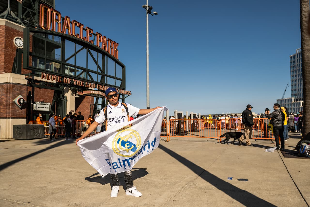 América empató con Real Madrid gracias a los goles de Henry Martín y Álvaro Fidalgo, mientras que Karim Benzema y Eden Hazard anotaron por los merengues en un duelo con mucha intensidad, ambiente y color en el Oracle Park de San Francisco.