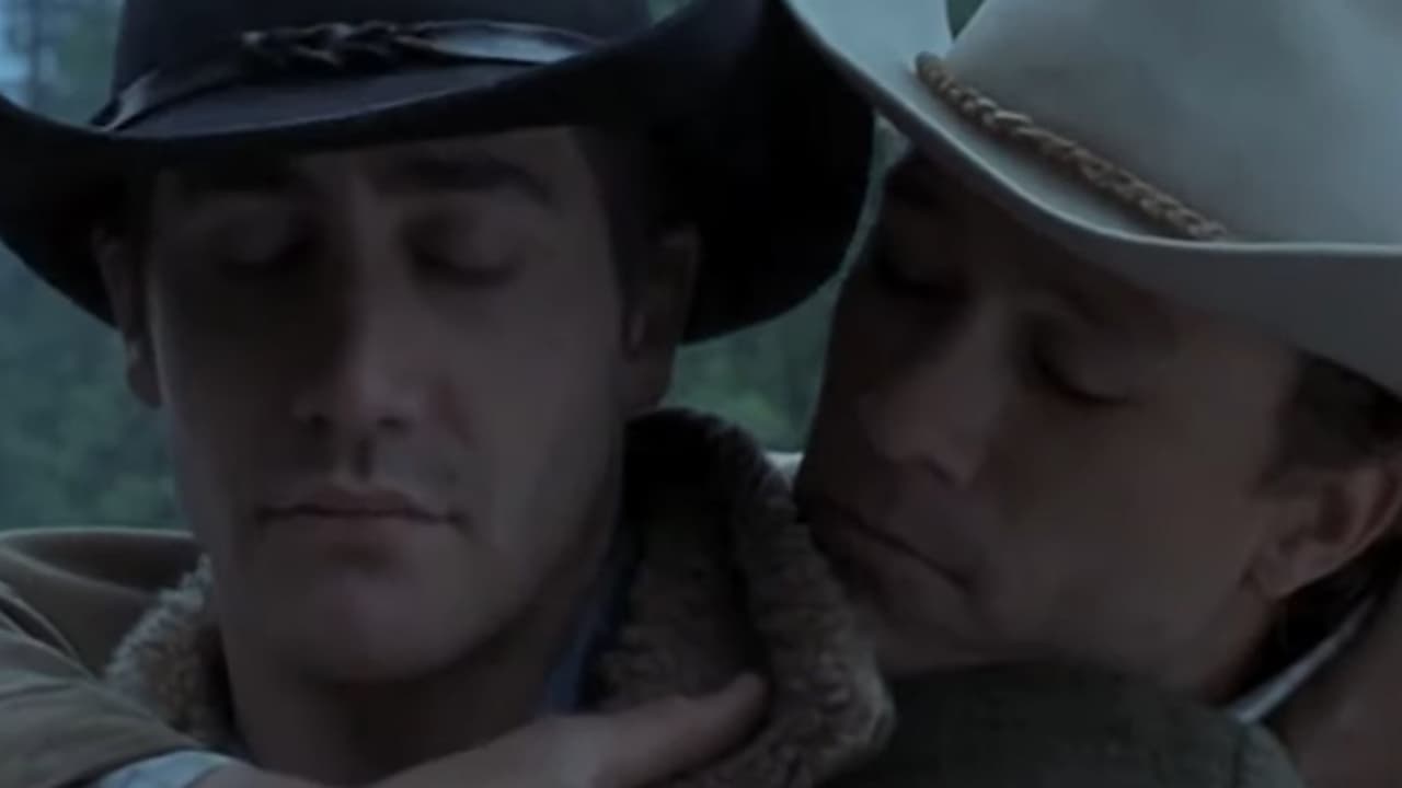 Jake Gyllenhaal y Heath Ledger protagonizan la cinta de Ang Lee 'Brokeback Mountain'.