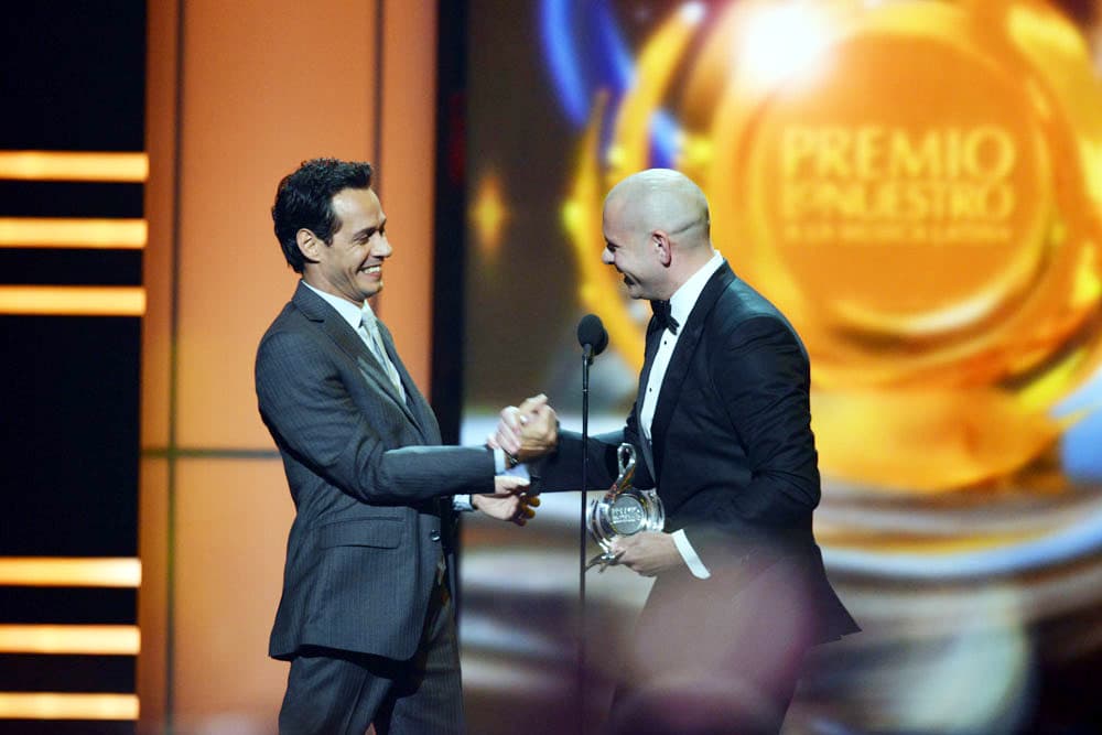<b>2014</b>
<br>Marc Anthony es honrado con el Premio a la Excelencia. Pitbull es el encargado de entregarle el premio y antes de hacerlo bromea con el salsero al decirle que ambos estuvieron enamorados de la misma mujer. ¿Jennifer López? No, Celia Cruz.