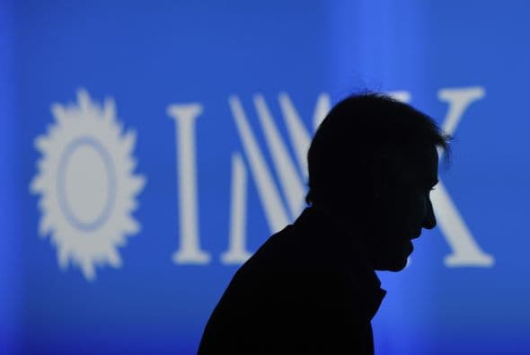 A sus 54 años, este millonario ha acumulado $61,842 por hora vivida.